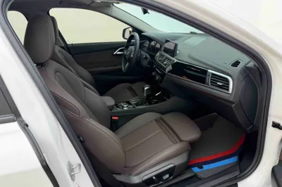 BMW 1 Series 2019, 50000 км, за 12474 USD - фото 20