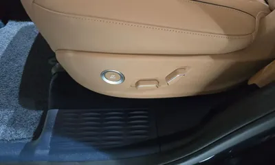 Genesis GV80 2023, 26669 км, за 34153.04 USD - фото 37