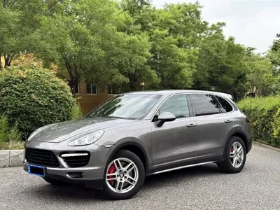 Porsche Cayenne 2012, 160000 км, за 19035.13 USD
