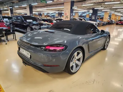 Porsche 718 2017, 16600 км, за 46271.85 USD