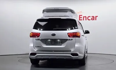 Kia Canival 2019, 173317 км, за 9780.75 USD