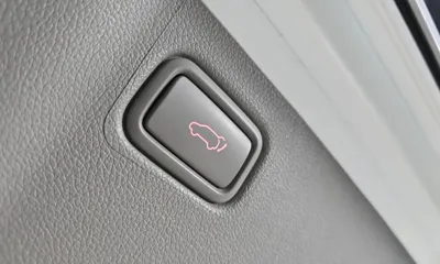 Kia Canival 2019, 173317 км, за 9706.85 USD - фото 20