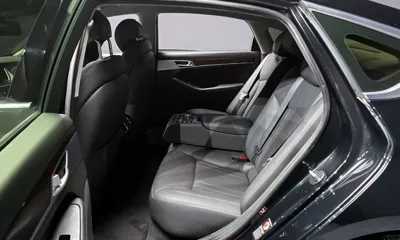 Hyundai Genesis 2016, 72670 км, за 7880.79 USD - фото 12