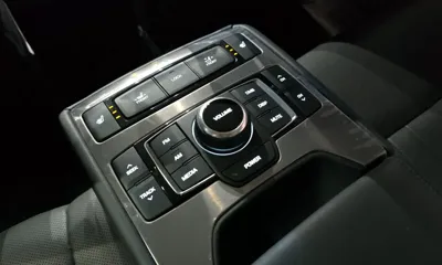 Hyundai Genesis 2016, 72670 км, за 7880.79 USD - фото 17