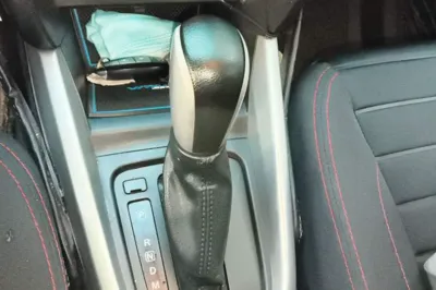 Suzuki Vitara 2016, 85300 км, за 8429 USD - фото 11