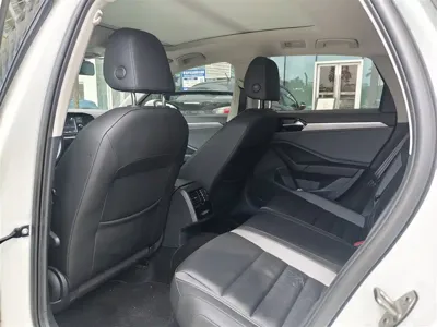 Volkswagen Sagitar 2019, 47500 км, за 8676.48 USD