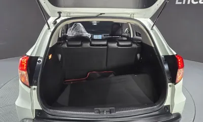 Honda HR-V 2017, 96450 км, за 9188.27 USD - фото 30