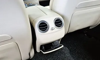 Mercedes-Benz E-Class 2022, 49785 км, за 24767.59 USD - фото 31