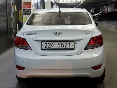 Hyundai Accent 2012, 113017 км, за 2822.63 USD