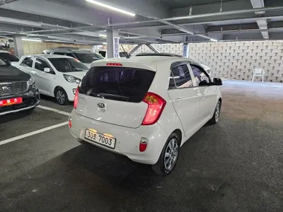 Kia Morning 2014, 126000 км, за 2379.69 USD
