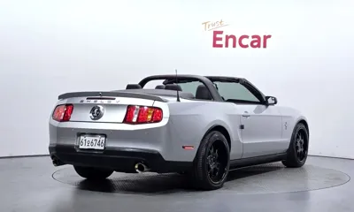 Ford Mustang 2011, 118000 км, за 9518.18 USD