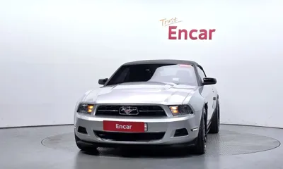 Ford Mustang 2011, 118000 км, за 9518.18 USD