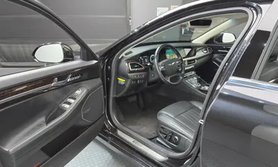 Genesis G90 2019, 117957 км, за 18917.49 USD - фото 10