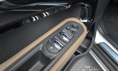 MINI Countryman 2018, 79747 км, за 10906.94 USD - фото 28
