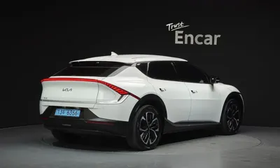 Kia EV6 2022, 73463 км, за 17719.88 USD