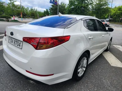 Kia K5 2011, 147850 км, за 2800.02 USD