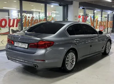 BMW 5-Series 2018, 154301 км, за 12703.59 USD