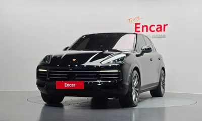 Porsche Cayenne 2022, 49106 км, за 61901.01 USD