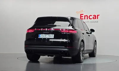 Porsche Cayenne 2022, 49106 км, за 61901.01 USD