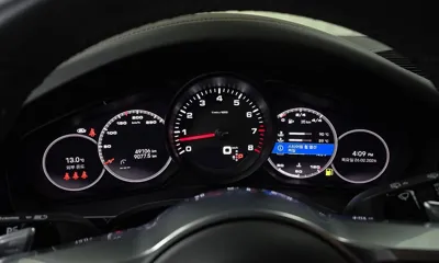 Porsche Cayenne 2022, 49106 км, за 61901.01 USD - фото 8