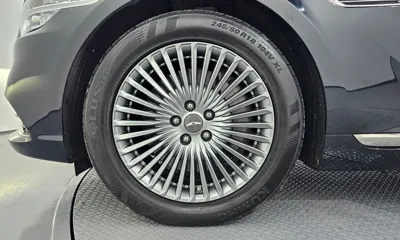 Genesis G90 2020, 112183 км, за 18051.73 USD