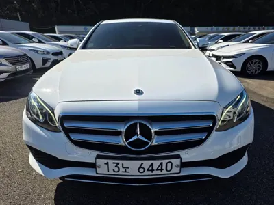 Mercedes-Benz E-Class 2018, 128821 км, за 12414.6 USD - фото 7