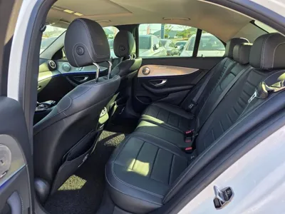 Mercedes-Benz E-Class 2018, 128821 км, за 12414.6 USD - фото 11