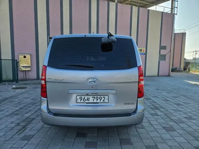 Hyundai Starex 2021, 41500 км, за 8782.21 USD