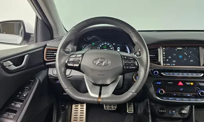 Hyundai Ioniq 2018, 156846 км, за 6435.67 USD - фото 12