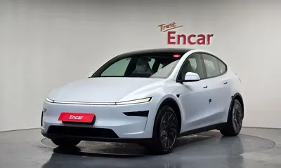 Tesla Model Y · 2026 год