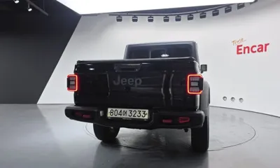 Jeep Gladiator 2022, 55286 км, за 26422.2 USD