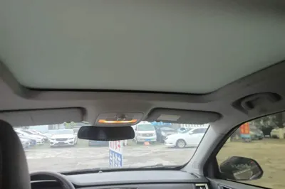 Roewe RX5 2019, 59200 км, за 7602 USD - фото 21
