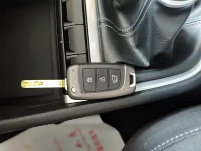 Hyundai Elantra 2017, 83900 км, за 3354.7 USD - фото 9