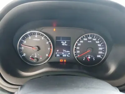 Hyundai Elantra 2017, 83900 км, за 3354.7 USD - фото 12