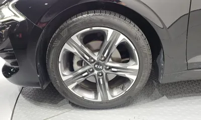 Kia K5 2020, 84863 км, за 10774.73 USD