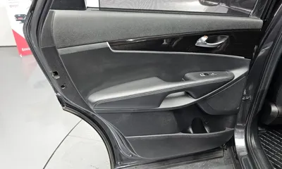 Kia Sorento 2018, 80640 км, за 11571.21 USD - фото 25
