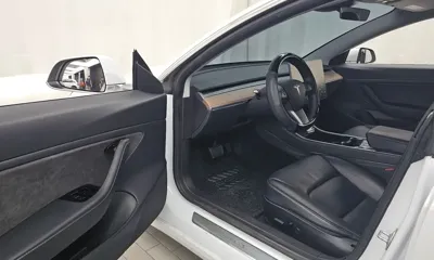 Tesla Model 3 2020, 136515 км, за 51255.57 USD - фото 10