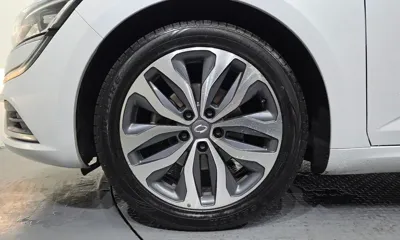 Renault-KoreaSamsung SM6 2016, 159715 км, за 3603.78 USD