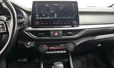 Kia K3 2022, 114245 км, за 8861.76 USD - фото 12