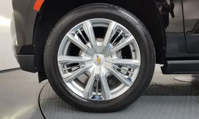 Chevrolet Surburban 2021, 28452 км, за 42667.72 USD