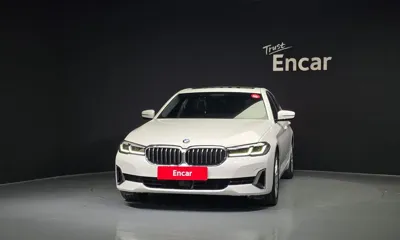 BMW 5-Series 2021, 58126 км, за 22004.72 USD