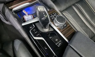 BMW 5-Series 2021, 58126 км, за 22004.72 USD - фото 9
