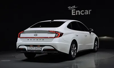 Hyundai Sonata 2020, 65421 км, за 11009.78 USD