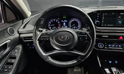 Hyundai Sonata 2020, 65421 км, за 11009.78 USD - фото 14