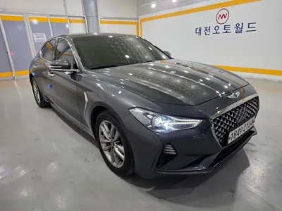 Genesis G70 2018, 178474 км, за 9580.44 USD