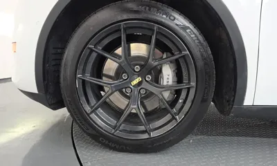 Tesla Model Y 2021, 225045 км, за 15097.81 USD