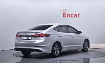 Hyundai Avante 2016, 109262 км, за 5288.21 USD
