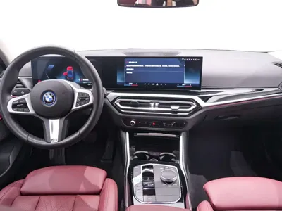 BMW i3 2023, 50100 км, за 19743.9 USD - фото 14