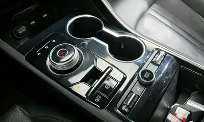 Kia K5 2020, 145991 км, за 8527.24 USD - фото 9