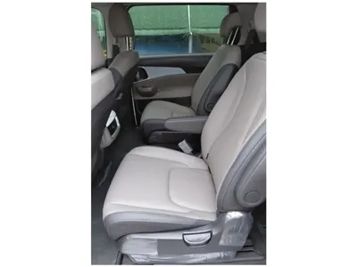 Kia Canival 2025, 7789 км, за 21315.73 USD - фото 7